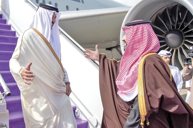 السعودية وقطر: تعزيز الشراكة الدفاعية... وربط بالقطار السريع