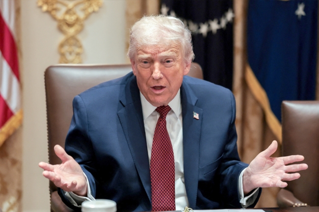 ترامب: زعماء أوروبا ضعفاء ولا يعرفون ماذا يفعلون