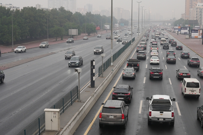 أمطار رعدية متفاوتة الشدة.. وتحسن الأحوال غداً