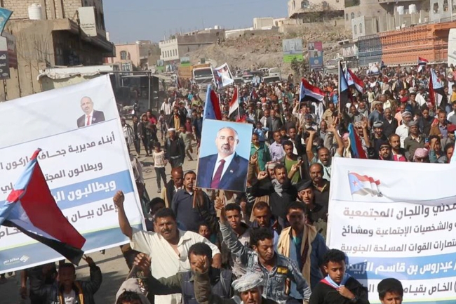 التحركات في شرق اليمن تخلط الأوراق بين مناهضي الحوثيين