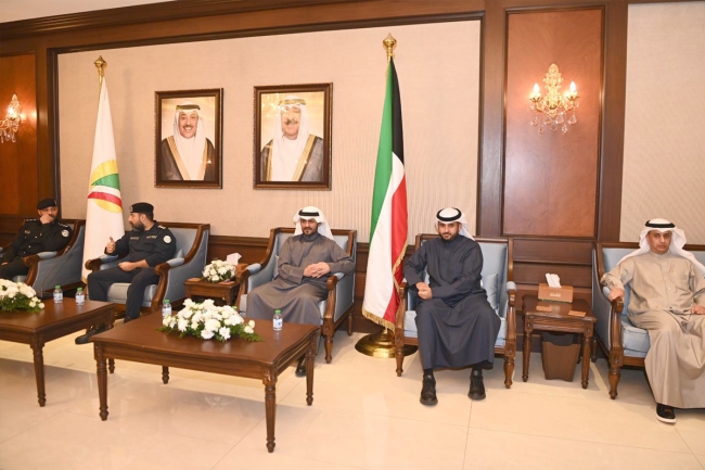 البدر يتابع تطوير الخدمات في حولي