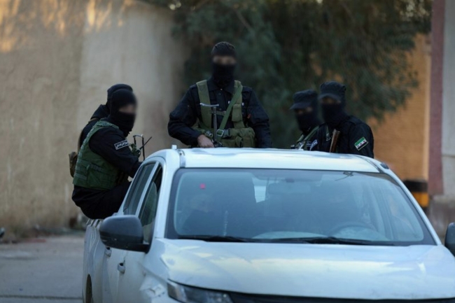 سورية: تفكيك خلية داعشية وضبط متزعمها و6 من أعضائها في ريف دمشق