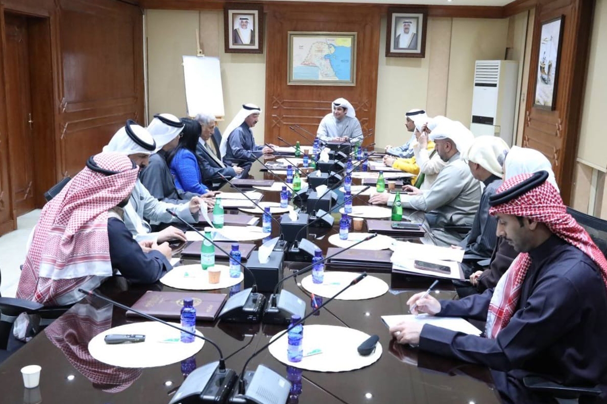 المطيري يطلع على مستجدات عمل لجنة جائزة «شراع» 