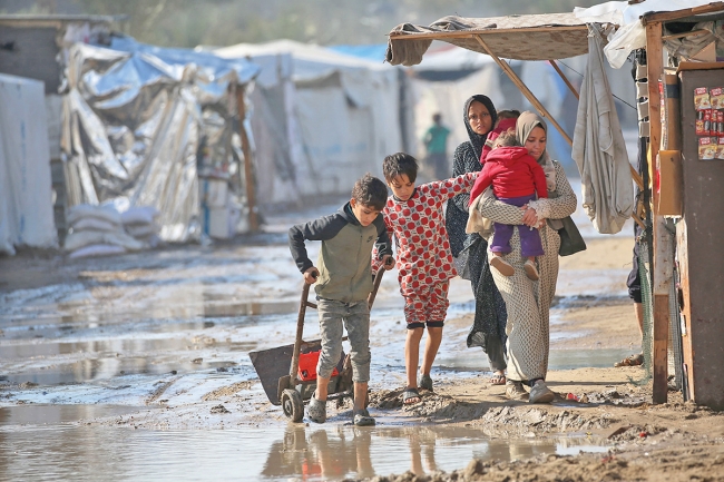 «الشؤون» توجه الجمعيات الخيرية للمشاركة في حملة «الشتاء» لدعم غزة