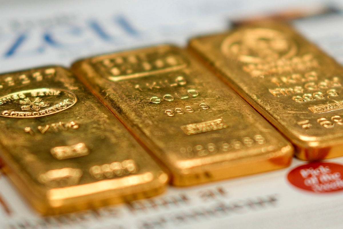 مستويات قياسية للذهب والفضة مع نهاية العام الحالي 