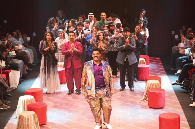 «الحفلة» ترصد رحلة حب من الكويت إلى مصر. المسرحية من إنتاج «الجابرية الحرة» بالتعاون مع «باك ستيج جروب» 