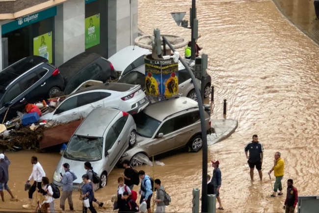 مفقودون وموتى بأمطار إسبانية 