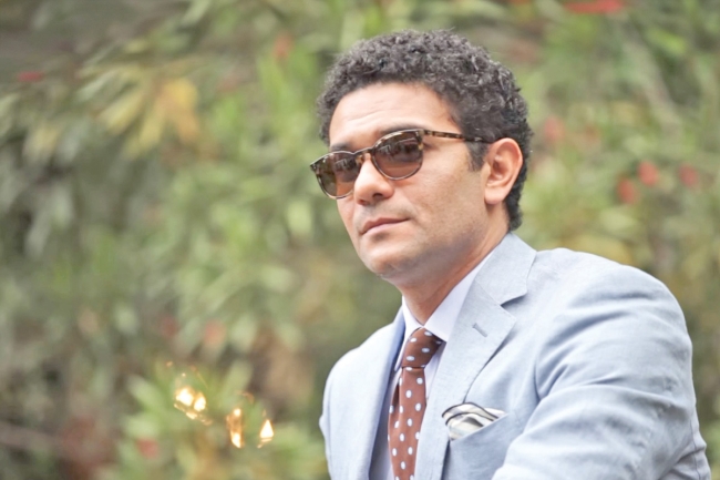 آسر ياسين يروج فيلم «إن غاب القط» 