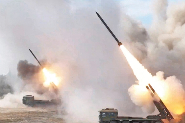 الجيش الصيني يحاكي السيطرة على موانئ ومهاجمة أهداف بحرية بمناورات تايوان