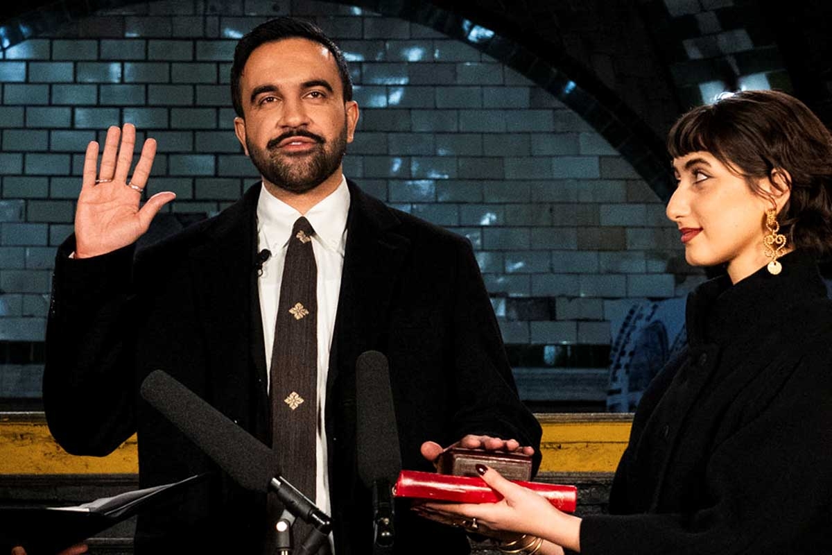 زهران ممداني المعارض لترامب يتولى رئاسة بلدية نيويورك 