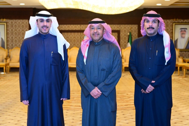 الناصر يبحث التعاون بين محافظة الفروانية والقطاع التعاوني 