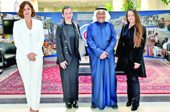 دبلوماسية أميركية تثمن الجهود الإنسانية للكويت 