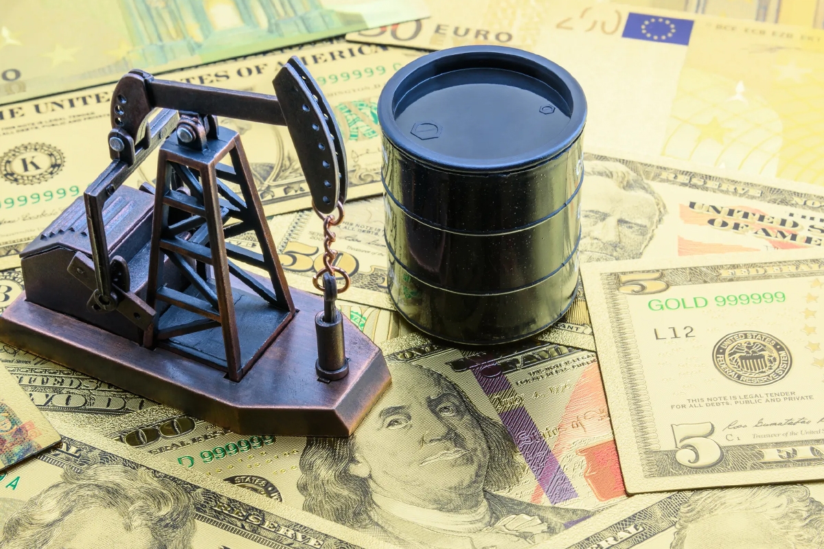 النفط يحقق مكاسب أسبوعية 4% وسط مخاوف الإمدادات من إيران وروسيا 