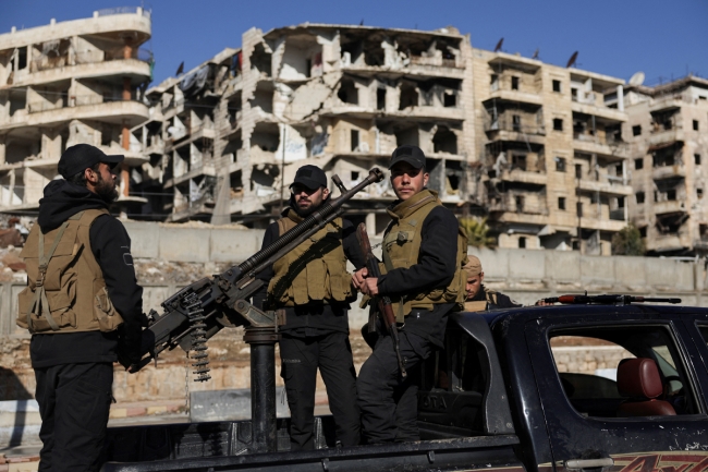 الداخلية السورية: انتشار قوات الأمن في حي الشيخ مقصود بمدينة حلب