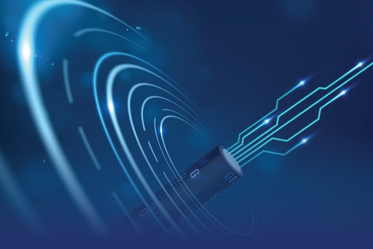 «الكهرباء»: بدء تزويد محطات التحويل بألياف ضوئية 