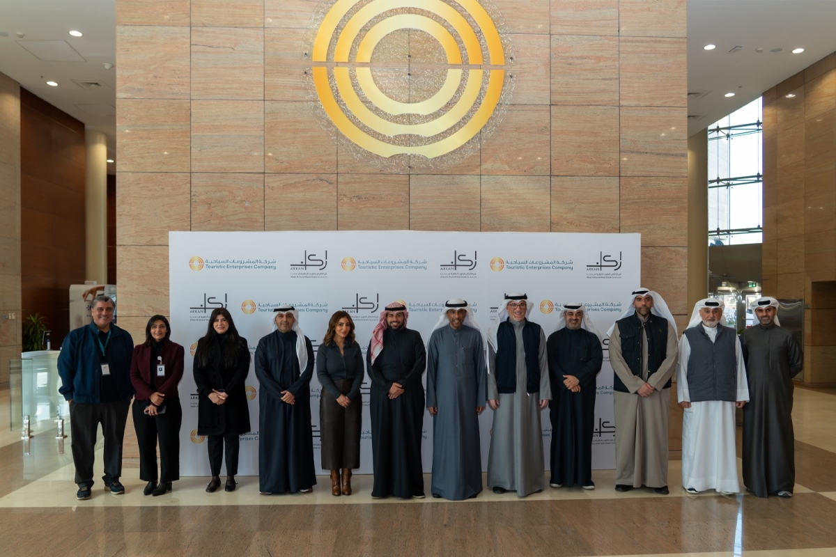 «المشروعات السياحية» توقع عقداً مع «أركان الكويت» لتطوير مجمع أحواض السباحة 