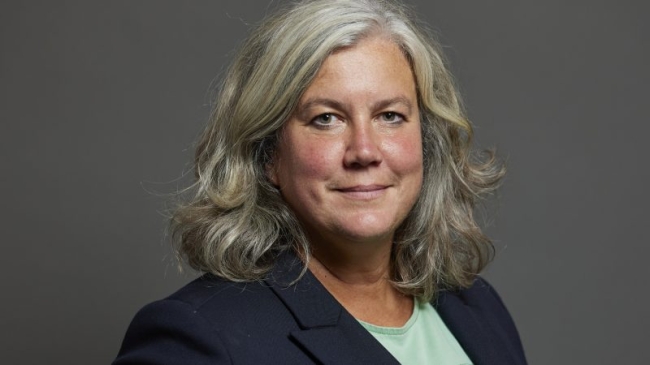 مسؤولة بريطانية لا تستبعد نشر قوات عسكرية في جرينلاند