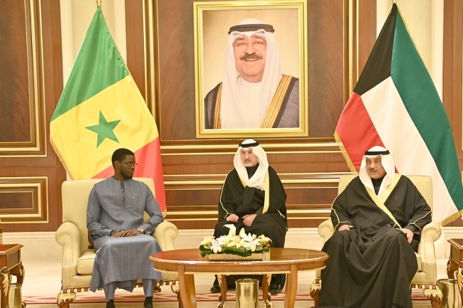 رئيس السنغال يصل إلى البلاد في زيارة رسمية