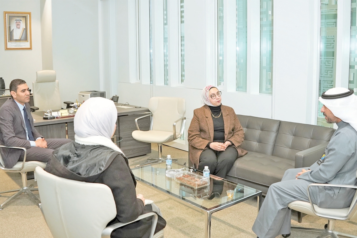 جامعة الكويت و«ثقافي مصر» بحثا تعزيز التعاون الأكاديمي 