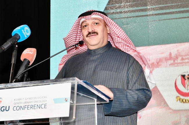 وزير الصحة: تطوير الخطة العلاجية للسرطان ودعم أحدث التقنيات الطبية. افتتاح مؤتمر الكويت الأول للأورام النسائية والمسالك البولية بمشاركة خبراء عالميين. التعاون الدولي مع مستشفى غوستاف روسي لدعم خبرات الأطباء في الكويت. نسبة الشفاء من بعض الأورام تصل إلى 90% عند الاكتشاف المبكر. الكويت نموذج عالمي في التوعية والكشف المبكر وتقديم العلاجات الحديثة للسرطان 