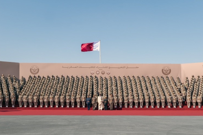 تخرج 11 طالباً كويتياً من كلية أحمد بن محمد العسكرية وأكاديمية محمد بن غانم البحرية في قطر