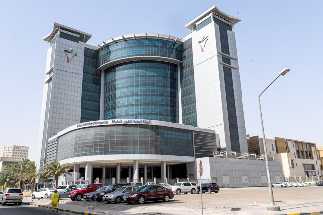 «القوى العاملة»: 1200 كويتي تقدموا للعمل بعقد حكومي للديوان الأميري