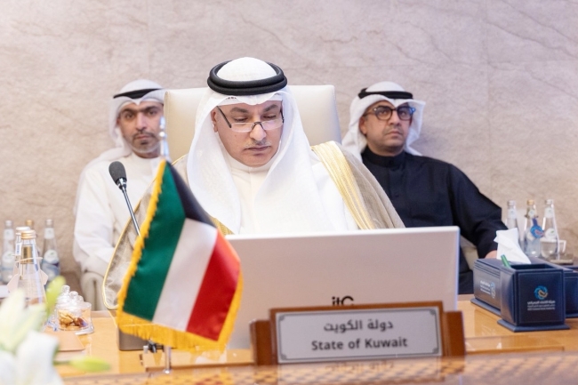 النويف: تطوير الكوادر الوطنية وتعزيز التعاون محلياً وإقليمياً ودولياً لرفع كفاءة الأداء الجمركي