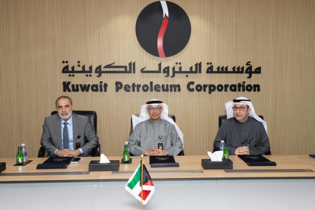 القطاع النفطي يوقع مذكرة تفاهم مع «الكهرباء» لإنشاء محطة لتوليد الطاقة الكهربائية وبخار الماء في الرتقة. بقدرة إنتاجية ما بين 1200 و1500 ميغاوات. توفر بخار الماء اللازم لعمليات إنتاج النفط الثقيل في حقل جنوب الرتقة لتبلغ 120 ألف برميل يومياً 