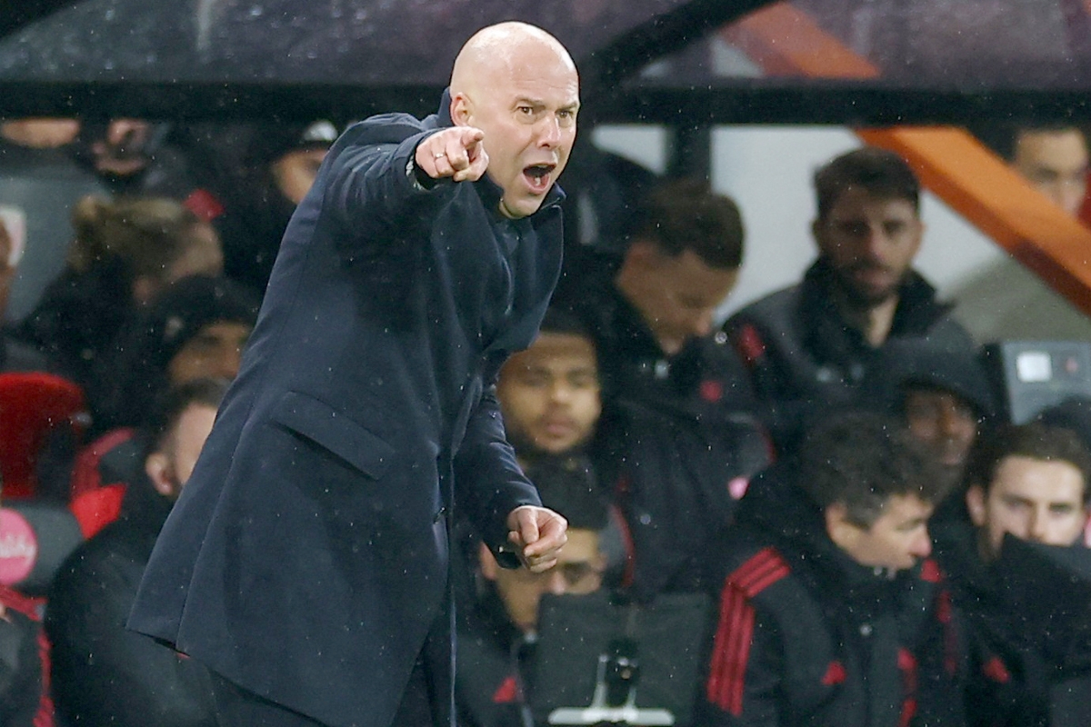 آرني سلوت مدرب ليفربول