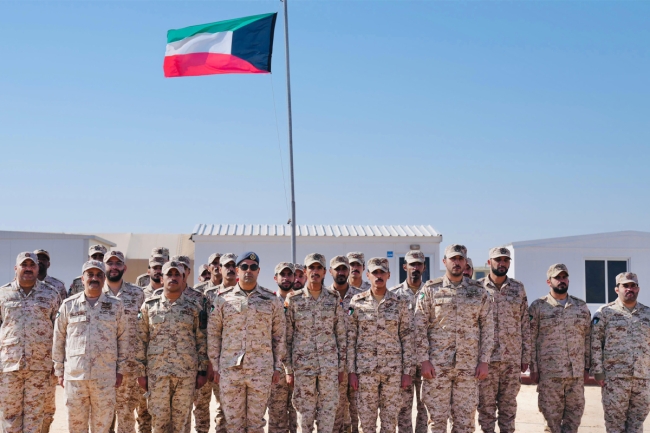 نائب رئيس الأركان يتفقد مواقع عسكرية في المنطقة الشمالية. اطلع على آلية سير العمل في المواقع الميدانية ومستوى تنفيذ المهام العملياتية 