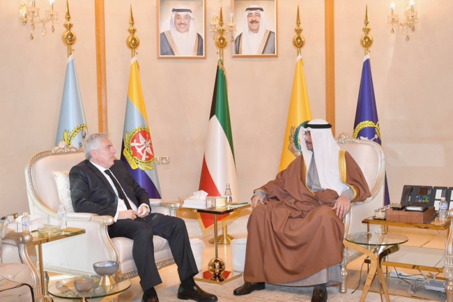 العلي يبحث التعاون مع سفيري تركيا ولبنان