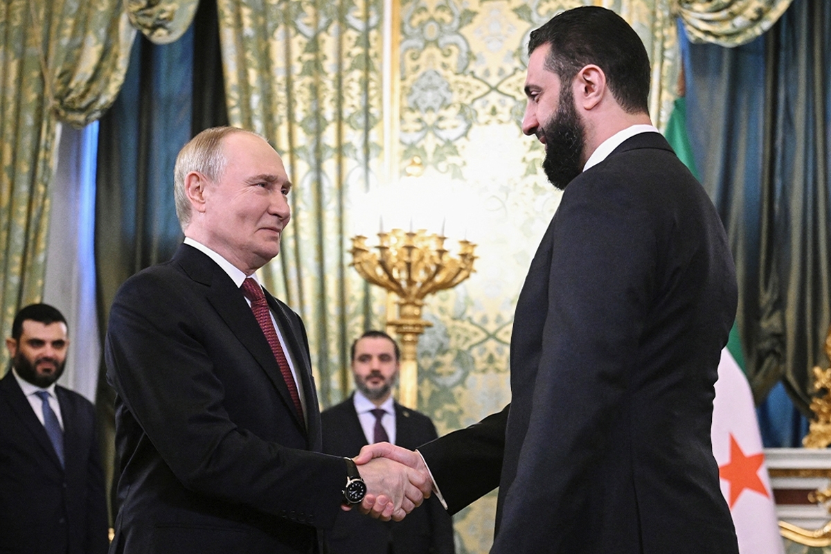 بوتين يبحث والشرع اليوم مستقبل الوجود العسكري الروسي في سورية 
