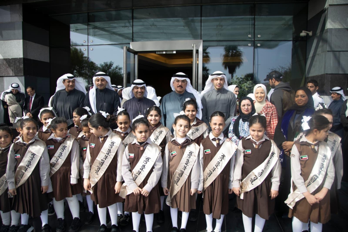 وزير التربية: احتفالية رفع العلم محطة وطنية لاستحضار تضحيات الآباء والأجداد وشهداء الكويت الأبرار 