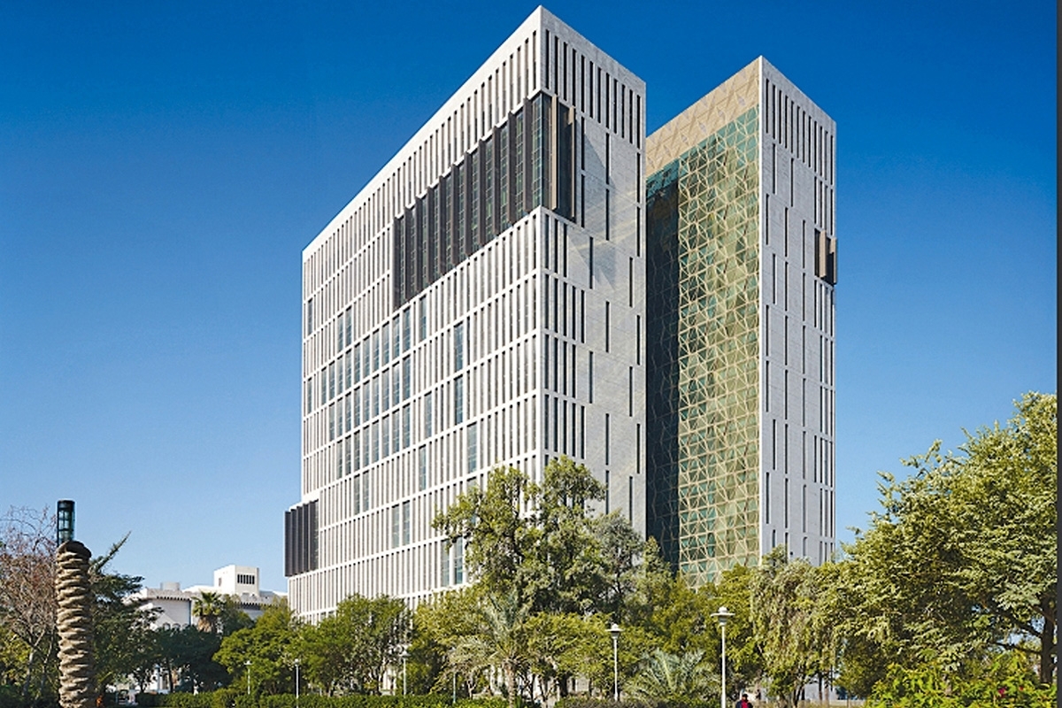 الكويت – إحالة عدد من مديري النيابات الجزئية والمتخصصة إلى النيابة العامة