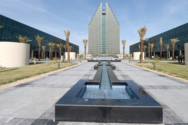 «التطبيقي»: بدء التقديم الإلكتروني لوقف القيد والانسحاب الكلي