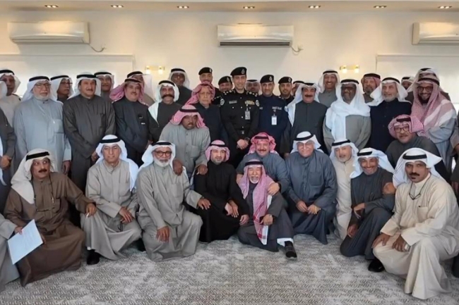 العدواني يدشن عودة ديوانية الضباط المتقاعدين