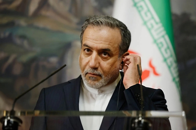 عراقجي: إيران لن تتخلى عن تخصيب اليورانيوم «حتى لو فُرضت علينا الحرب»