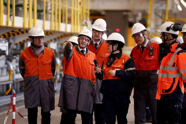 ماكرون: على أوروبا التأهب لصدامات جديدة مع أميركا