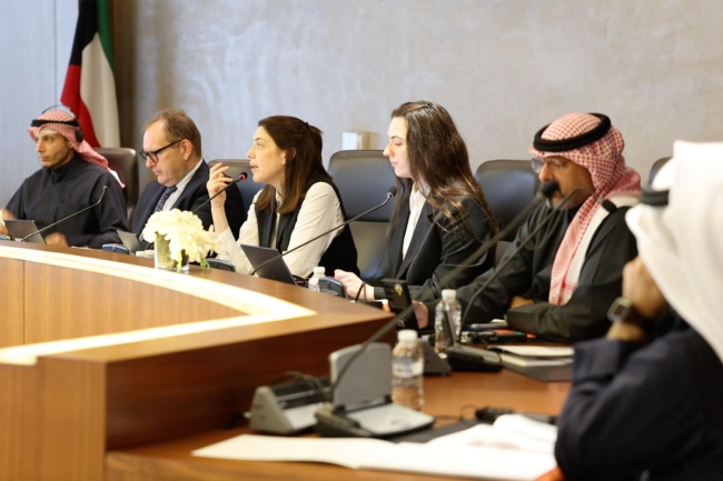 «التربية»: الاستعانة بالخبرات الدولية لإصلاح سياسات رخصة المعلم