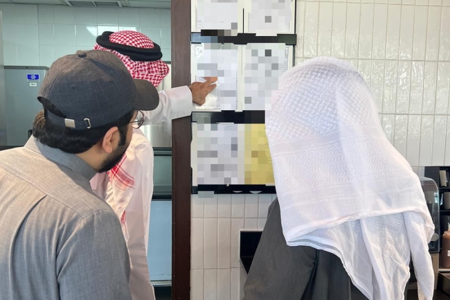 «البلدية»: رصد مخالفات للائحة المحلات والإعلانات واستغلال مساحة في «مبارك الكبير»