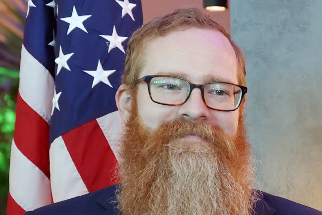 «الخارجية» الأميركية تنفي التقارير عن إجلاء موظفين من الكويت