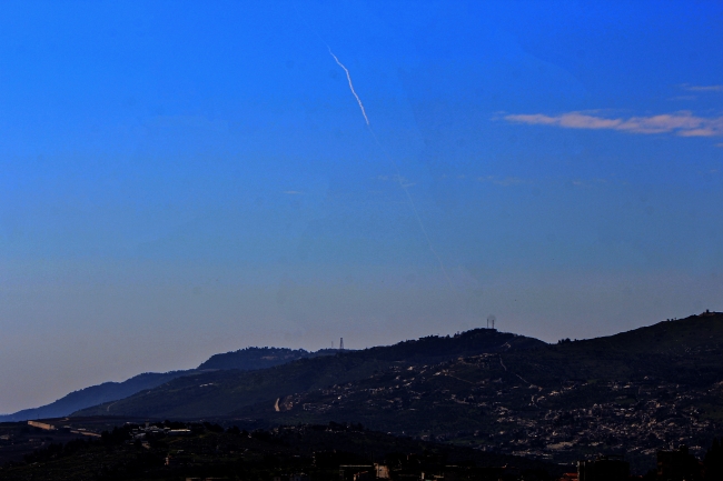 الاحتلال يشن غارات جوية على العاصمة اللبنانية