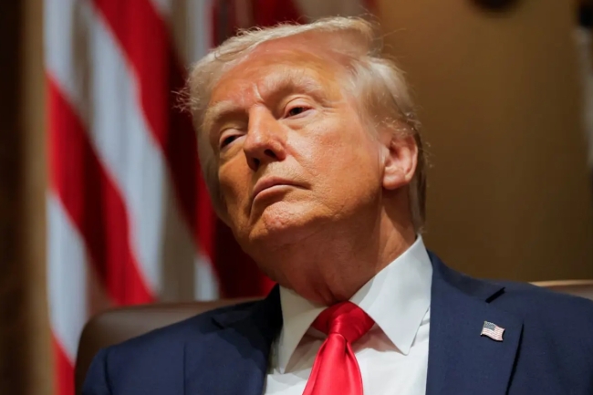 ترامب: إمدادات أميركا الحربية تمكنها من القتال إلى الأبد