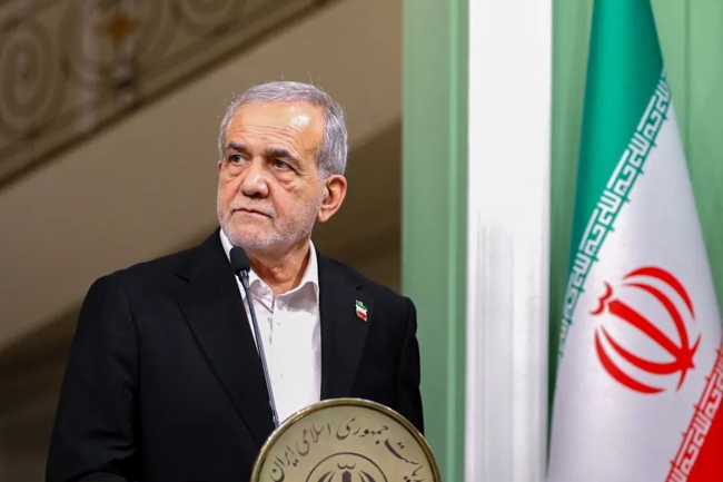 بزشكيان: لا عداوة مع دول المنطقة وأعتذر للدول المجاورة