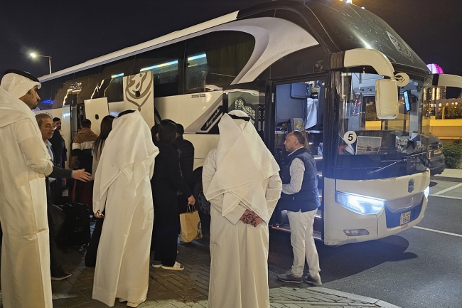 سفارة الكويت في قطر تؤمن عودة المواطنين عبر المنافذ البرية