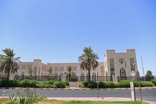 الكويت تعرب عن تضامنها مع قطر وتركيا إثر حادث سقوط طائرة مروحية