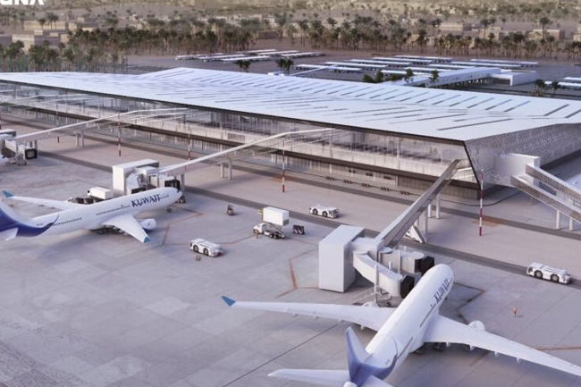 الطيران المدني: طائرات مسيرة تستهدف خزان وقود بمطار الكويت والجهات المختصة تتعامل مع حريق في الموقع