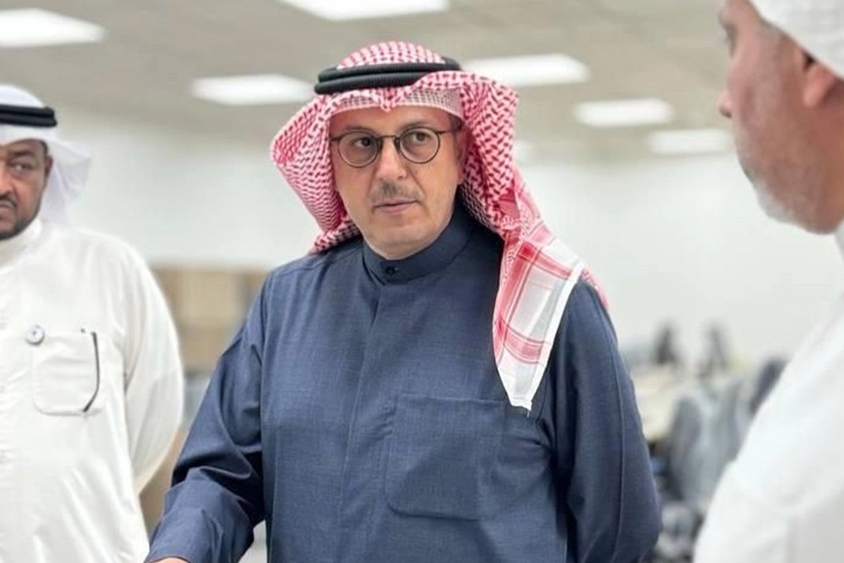 وزير الكهرباء والماء والطاقة المتجددة، د. صبيح المخيزيم