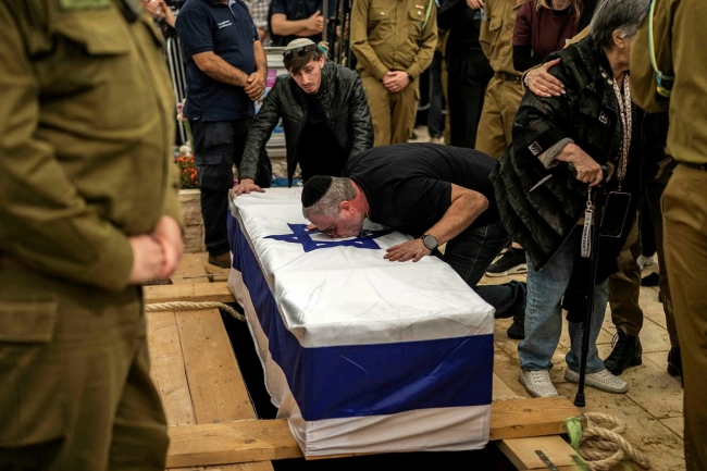 حصيلة قتلى جنود جيش الاحتلال في جنوب لبنان ترتفع إلى 11