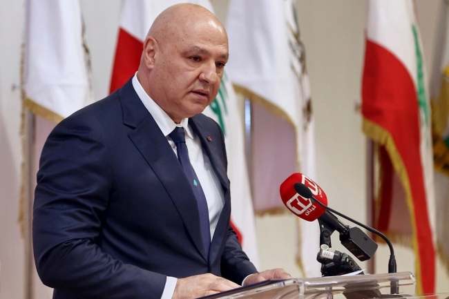 عون لـ «حزب الله»: ماذا جنينا من حربكم؟